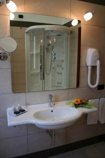 Itaca Hotel Barletta Exterior photo